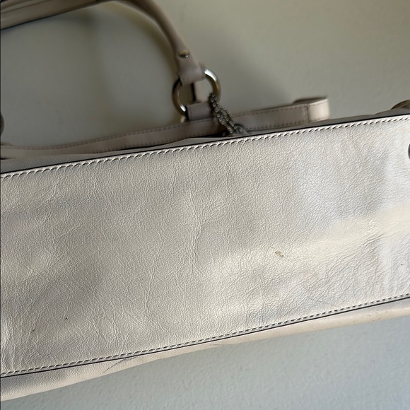 Coach Off-White Leather Tote - Picture 3 of 7